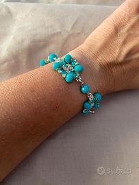 Bracciale e orecchini