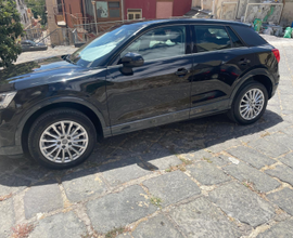 Audi Q2 business super accesioriata