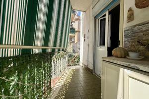 5 LOCALI A CARINI
