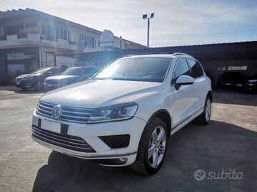 Volkswagen Touareg 3.0 TDI 204 CV tiptronic BlueMo