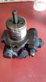 suntec E6NA10696P pompa gasolio bruciatore caldaia