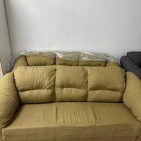 Divano in tessuto 3 posti giallo nuovo