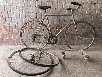 bicicletta corsa Marastoni 