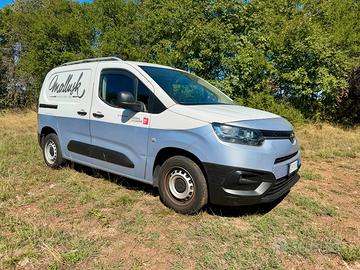 Toyota Proace Furgone Camperizzato