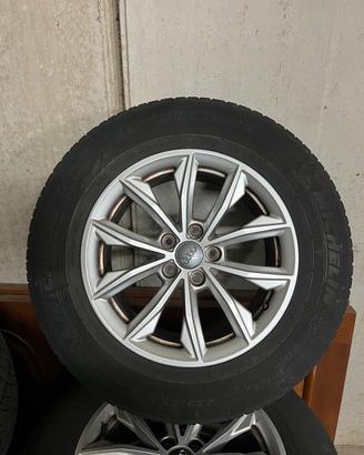 Cerchi in lega 17 “ originali audi con gomme