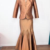 Completo da cerimonia color bronzo