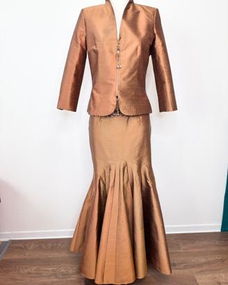 Completo da cerimonia color bronzo