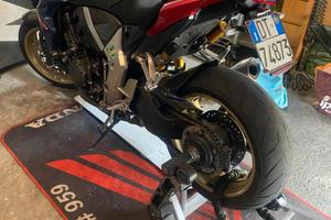 Honda CB 1000 R - 2011