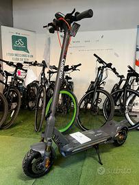 SCOOTER ELETTRICO CUNFON RZ800