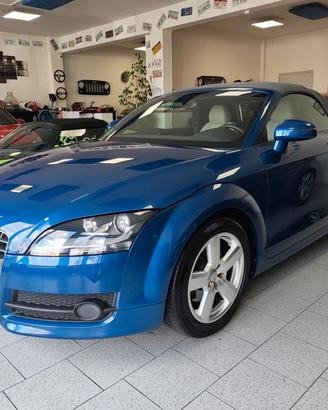 Audi TT Roadster 2.0 TDI quattro