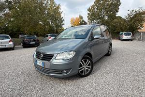 Volkswagen Touran 1.6 Trendline Bifuel G