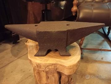 Vecchia incudine Kg 15 43x10xh12