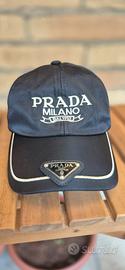 Cappello Prada