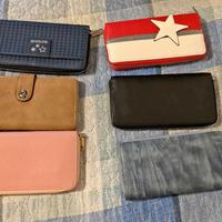 portafogli assortiti, 10 euro cadauno