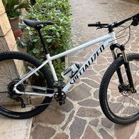MTB SPECIALIZED COME NUOVA