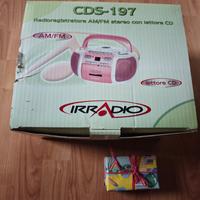 Radioregistratore vintage con cassette