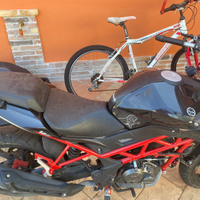 Moto benelli 125