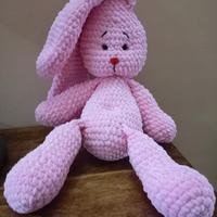 Coniglietto all'uncinetto 