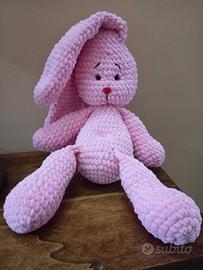 Coniglietto all'uncinetto 