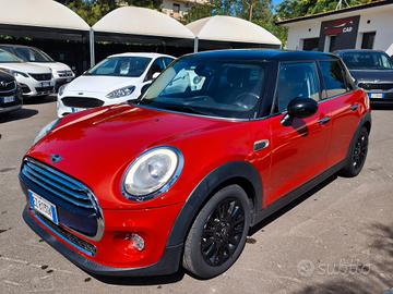 Mini 1.5 Cooper D Business 5 porte