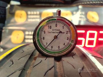 CONTINENTAL 4 GOMME 215 60 17 AL 90%