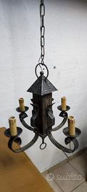 Lampadario 4 braccia in ferro battuto