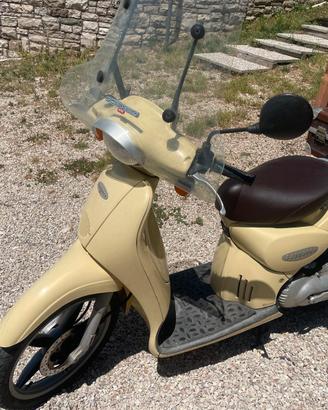 Aprilia Scarabeo 50