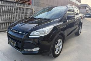 Ford Kuga 2.0 TDCI 140 CV 4WD Powershift Titanium
