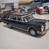modellino gamma 1/43 mercedes 600 (W100) del 1963