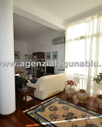 Appartamento con garage