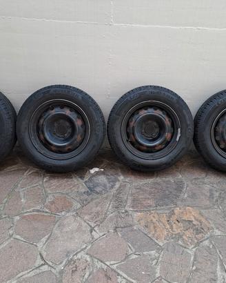 Gomme estive e cerchi 