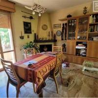 Vezzano /puianello villetta ind.te mq 300 giardino