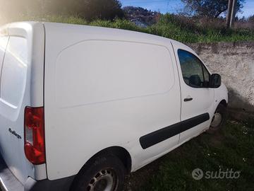 furgone Berlingo' 