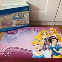 Disney NUOVI: portagioie , specchio Principesse