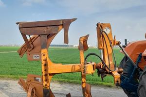 Aratro Balzani monovomere