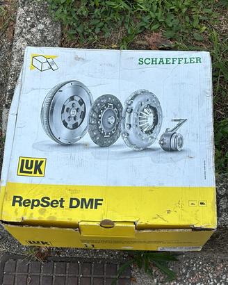 KIT COMPLETO FRIZIONE+VOLANO AUDI A3
