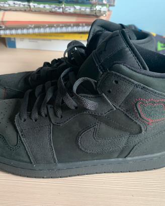 Nike jordan 1 craft grigio scuro-rosso