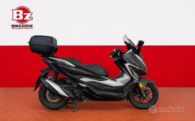 Honda Forza 350