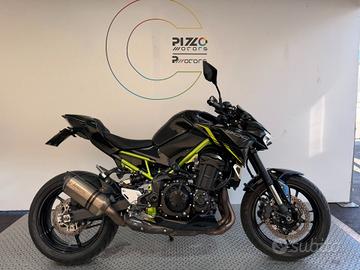 Kawasaki Z 900 PERFORMANCE AKRAPOVIC