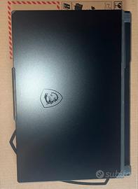 Laptop Msi CYBORG 15 A13V con intel I7 13620H
