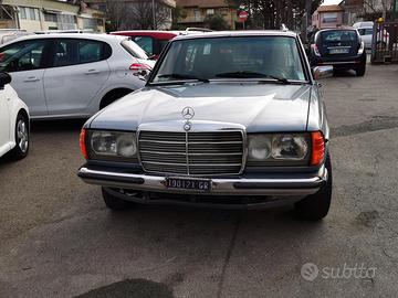 MERCEDES 240td