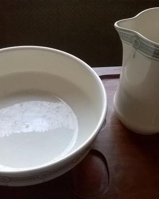 Set da Toilette in Ceramica – Catino e Brocca