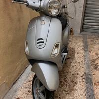Vespa Lx 150