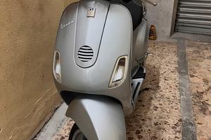 Vespa Lx 150