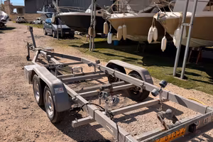 Carrello Nautica umbria rimorchi 2.500kg