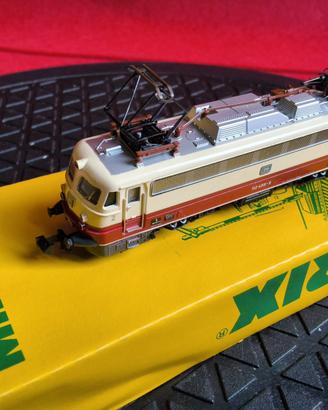 TRENI SCALA N LOCOMOTORE  MINITRIX