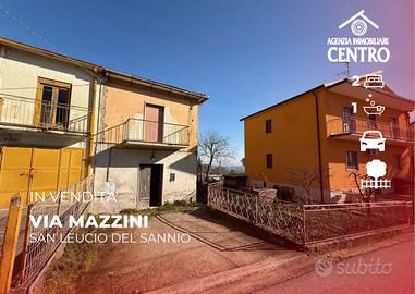 Semindipendente con spazio esterno in San Leucio