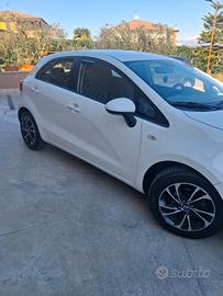 Kia Rio 1.2 EcoDynamics 75 CV anno 2013