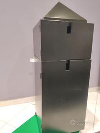 Philippe Starck Théâtre du monde per XO  1984