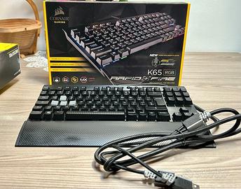 Bundle Corsair: Tastiera + Mouse + Tappetino